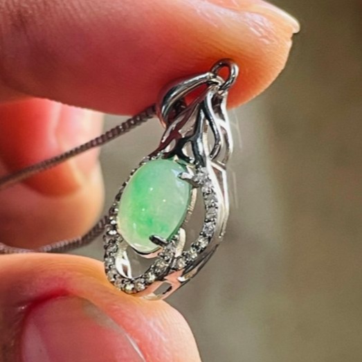 天然A貨緬甸玉 冰金絲綠蛋面翡翠玉墜 起冰滿綠底色 金絲陽綠色辣又粗 圓潤飽滿 無封底-細節圖4