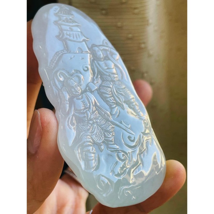 天然A貨緬甸玉 冰亮春彩雙面精工獨家版天上聖母/提燈媽祖翡翠佛牌 厚庄膠底妝 勻稱粉紫藍綠滿色 千順護航祖廟加持 精工小-細節圖4