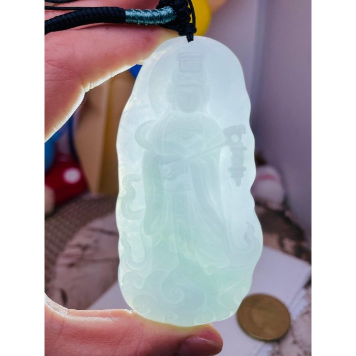 天然A貨緬甸玉 冰亮春彩雙面精工獨家版天上聖母/提燈媽祖翡翠佛牌 厚庄膠底妝 勻稱粉紫藍綠滿色 千順護航祖廟加持 精工小-細節圖9