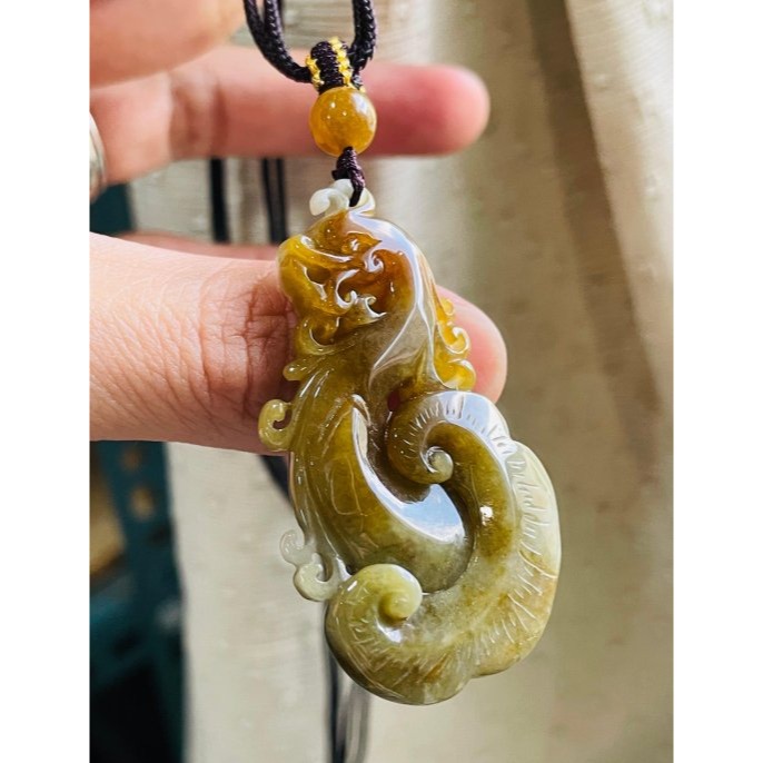 天然A貨緬甸玉 老坑蜜糖黃漸變手工巧雕攏如意翡翠小龍牌 冰帶油老熟 糖黃.梨黃.淡綠漸層過度-細節圖2