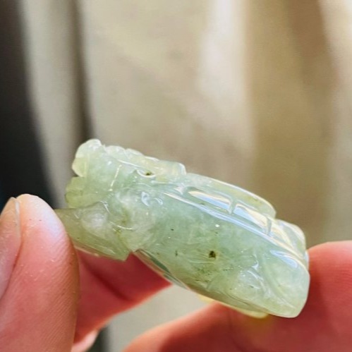 天然A貨緬甸玉 冰潤油綠滿載而歸招財龍龜翡翠擺件 起冰滿綠底色帶灑金 型飽滿工不含糊-細節圖6