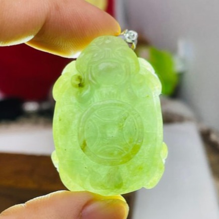 天然A貨緬甸玉 冰潤油綠滿載而歸招財龍龜翡翠擺件 起冰滿綠底色帶灑金 型飽滿工不含糊-細節圖7