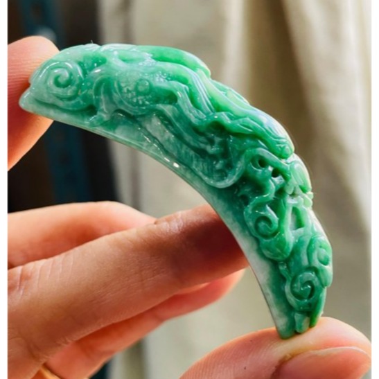 天然A貨緬甸玉 辣色花青手工巧雕龍氣旺盛翡翠手牌 純色正陽綠 細潤油亮有光澤 附台証-細節圖2