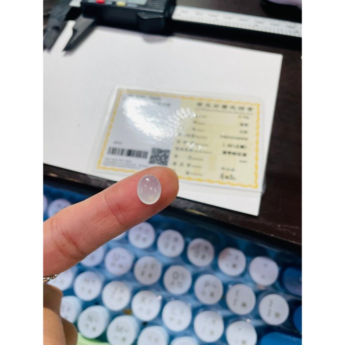 天然A貨緬甸玉 放光 冰玻純色剛光蛋面翡翠裸石 冰起光感 高端鑲嵌件 完美無瑕蛋面-細節圖10