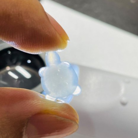 天然A貨緬甸玉 白冰瑪瑙底手工雕平安龜翡翠裸石 冰膠起光感小烏龜 晶透爆光好水頭-細節圖9