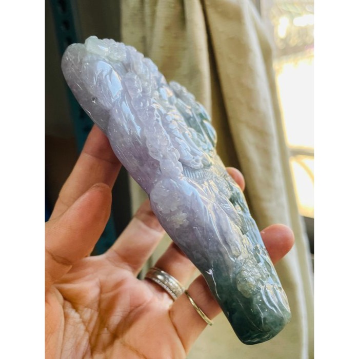 天然A貨緬甸玉 冰潤春帶彩手工雕雲煙紫氣翡翠山水擺件 冰煙紫漸入油綠 雙彩色分明 遠山近霧意境感佳-細節圖4