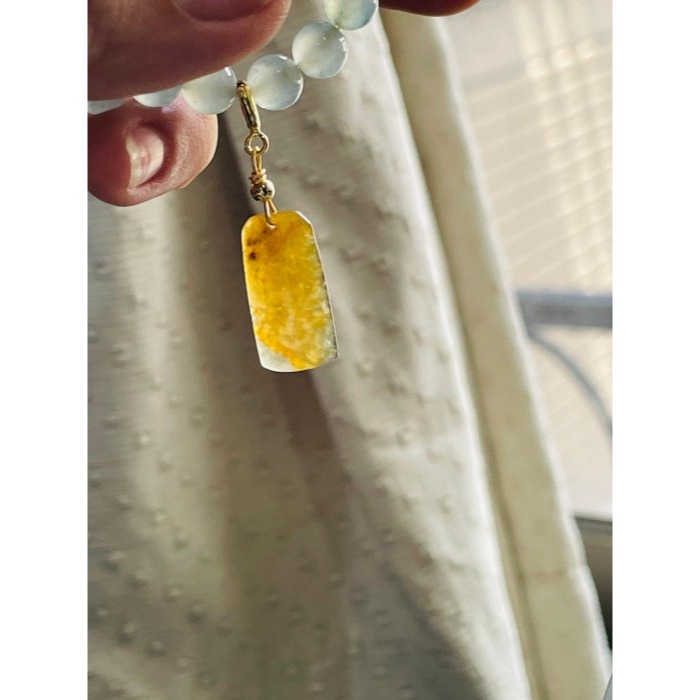 天然A貨緬甸玉 冰蜜糖黃小無事牌翡翠隨意扣 天然冰潤 成色飽和 很小 厚度比例完美-細節圖8