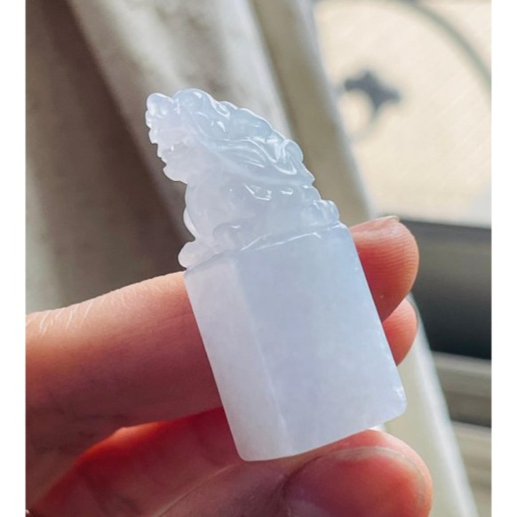 天然A貨緬甸玉 白冰手工雕滿載而歸龍龜翡翠印章/正方印／私章 純色冰晶透好水頭 1.4公分正方印體-細節圖2