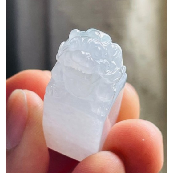 天然A貨緬甸玉 白冰手工雕滿載而歸龍龜翡翠印章/正方印／私章 純色冰晶透好水頭 1.4公分正方印體-細節圖5