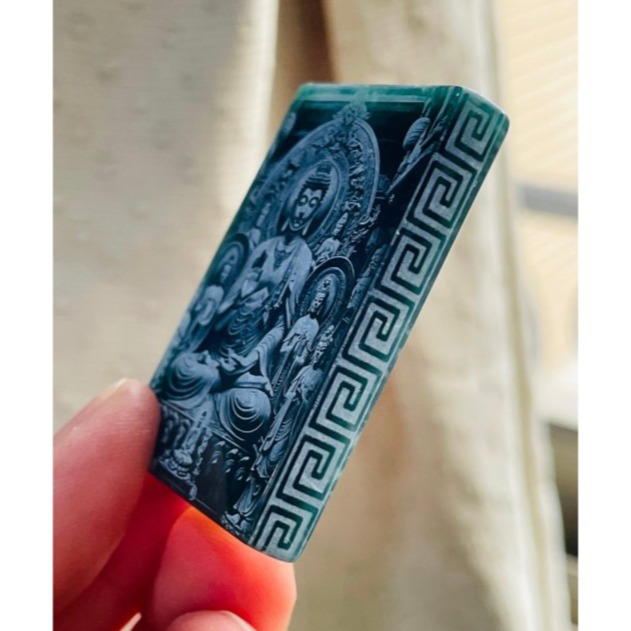 天然A貨翡翠 冰潤危藍雷射雕釋迦摩尼佛說法度化眾生翡翠佛牌 全透光滿藍瓜料 雷射噴砂精致顯工-細節圖3