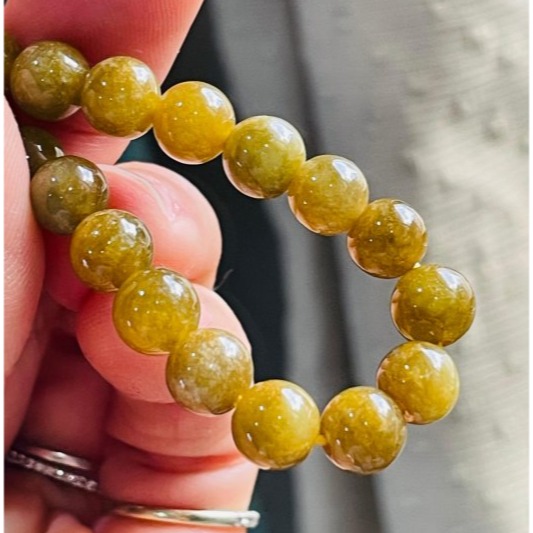 天然A貨緬甸玉 冰潤秋香黃7mm圓珠翡翠珠串/手鍊 內圍15cm 老熟油亮 顆顆透光色澤飽和-細節圖6