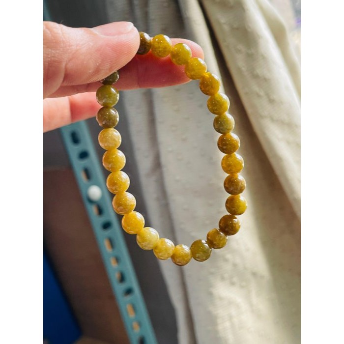 天然A貨緬甸玉 冰潤秋香黃7mm圓珠翡翠珠串/手鍊 內圍15cm 老熟油亮 顆顆透光色澤飽和-細節圖7