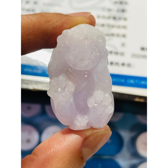 天然A貨翡翠 冰潤櫻花紫藏金手工雕招財貔貅翡翠玉墜/手牌 能見色粉嫩 帶幾抹金 頭大杏眼圓臀俏-細節圖10