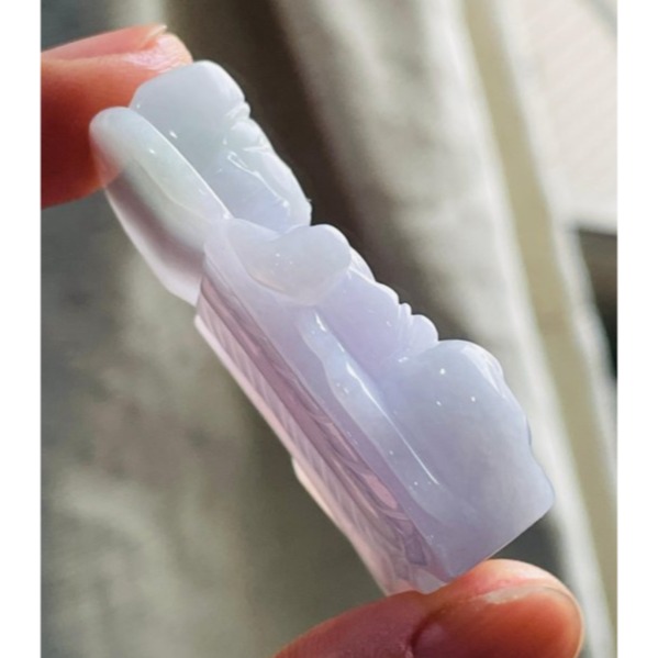 天然A貨緬甸玉 膠潤粉紫俏綠廣澤尊王翡翠玉牌 芙蓉細肉底庄 粉嫩紫底帶抹淡綠 色滿不露白-細節圖5