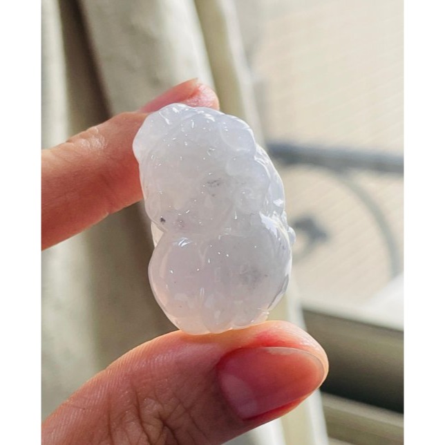 天然A貨緬甸玉 冰潤白冰手工巧雕招財貔貅翡翠玉墜 起冰好水頭 帶芝麻點 頭大圓臀-細節圖8