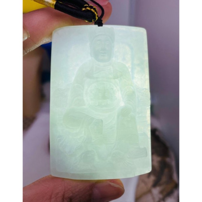 天然A貨緬甸玉 膠潤粉藍綠精工雕廣澤尊王翡翠佛牌 起冰帶膠潤底庄 透手方正64牌形 精開張眼法像-細節圖9