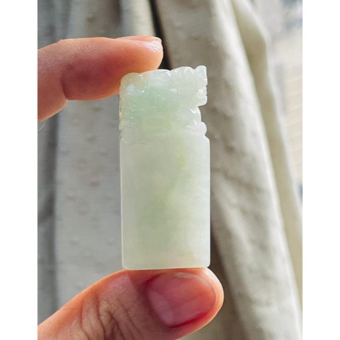 天然A貨緬甸玉 冰潤淡綠底色手工雕滿載而歸龍龜翡翠印章/方印/私章 起冰帶膠潤 淡綠滿底色-細節圖3