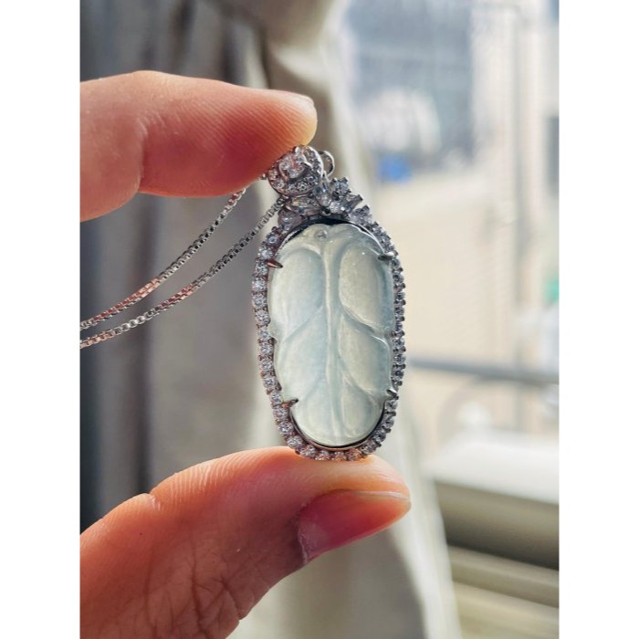 天然A貨緬甸玉 冰晴水大業有成/葉子翡翠玉墜 晶透滿底色 起光感種好水長透手影-細節圖7