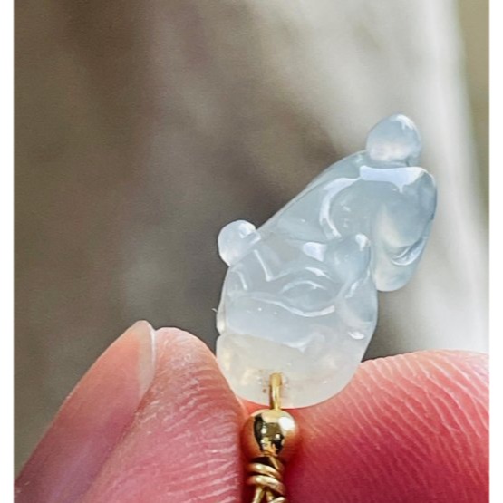 天然A貨緬甸玉 冰玻種白冰手工巧雕招財貔貅翡翠隨意扣 泛光晶透玻璃種 純色乾淨冰膠底庄 不大 小高貨-細節圖6