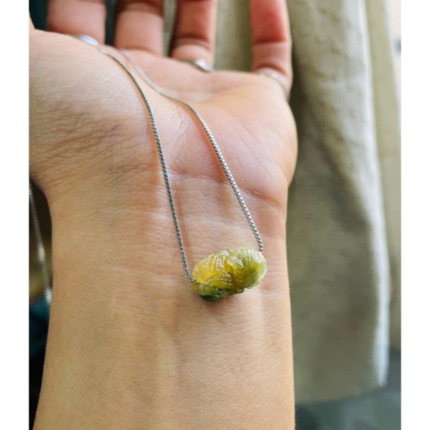 天然A貨緬甸玉 老坑冰三彩360度手工微雕一條龍翡翠小龍珠 起冰橘黃梨黃秋香綠 色滿冰潤 通孔頂珠-細節圖3