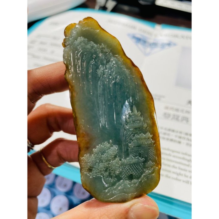 天然A貨緬甸玉 老坑蜜糖金雙彩雙面牙籤精工金風送爽翡翠山水玉墜/擺件 起冰油亮黃霧包覆油綠肉 附台証-細節圖10