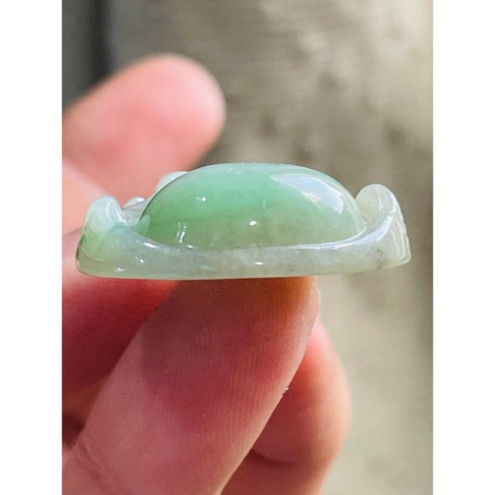 天然A貨緬甸玉 芙蓉種 膠潤黃加綠佛公/彌勒佛翡翠玉墜 細肉芙蓉底庄 梨黃滿底色鮮綠點綴飽滿圓肚-細節圖7