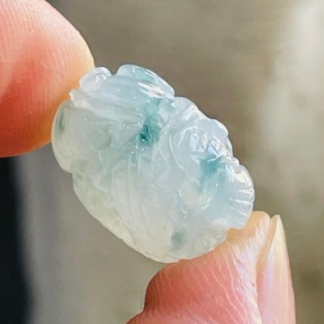 天然A貨緬甸玉 冰飄花手工360度環繞滿雕一條龍翡翠龍珠/頂珠 起光晶透無棉底妝 滿滿藍花點綴-細節圖4