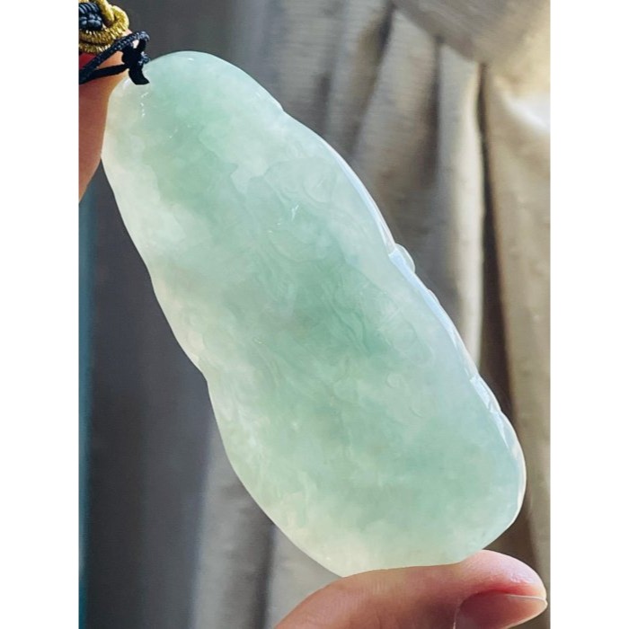 天然A貨緬甸玉 冰膠晴綠雙面精工獨家版天上聖母/提燈媽祖翡翠佛牌 色滿勻稱過底 千順護航祖廟加持 法像精開 工藝精湛-細節圖7