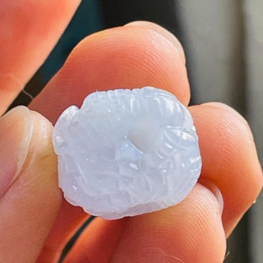 天然A貨緬甸玉 冰種白冰俏金360度環繞滿雕鴻運當頭一條龍翡翠大龍珠/頂珠 純冰晶瑩剔透 一抹冰黃畫龍點睛 霸氣16咪冰-細節圖6