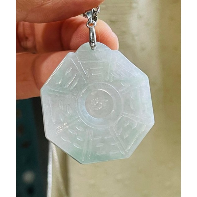 天然A貨緬甸玉 冰潤小飄花太極八卦翡翠玉墜 晶透起冰 飄綠絲小綠花 透手好水頭 配戴無壓力大小-細節圖2