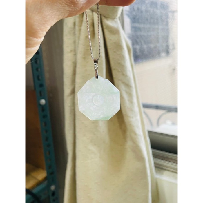 天然A貨緬甸玉 冰潤小飄花太極八卦翡翠玉墜 晶透起冰 飄綠絲小綠花 透手好水頭 配戴無壓力大小-細節圖8