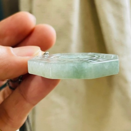 天然A貨緬甸玉 冰潤晴藍太極八卦翡翠玉墜 乾淨無色根底妝 透手冰油青 大小配戴合宜-細節圖4