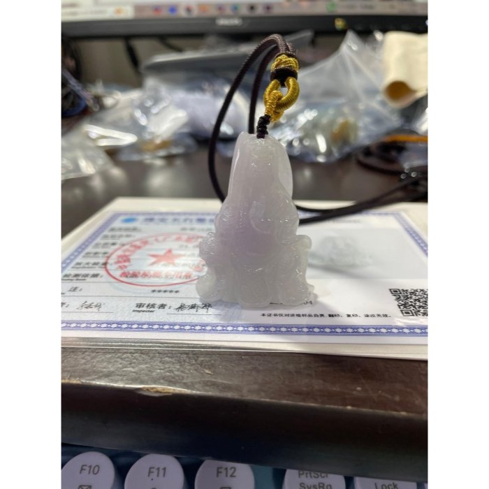 天然A貨緬甸玉 冰潤淡紫立體雕玄天上帝翡翠玉墜 淡粉紫底色近白 一抹能見紫 易配戴大小-細節圖9