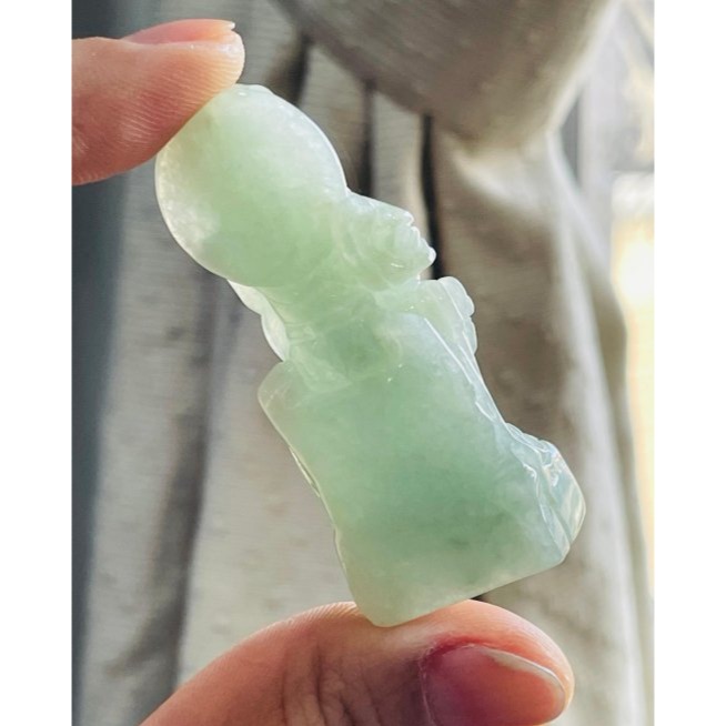 天然A貨緬甸玉 冰潤晴綠立體雕玄天上帝翡翠玉墜 起冰透光滿綠底色 有色帶水頭 工藝立體法像清晰-細節圖7