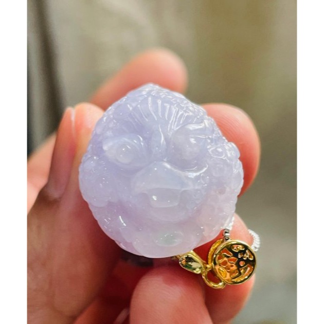 天然A貨緬甸玉 冰潤櫻花紫三腳金蟾翡翠玉墜 冰細肉滿色粉嫩紫 手捧元寶嘴銜錢多多數不完-細節圖3