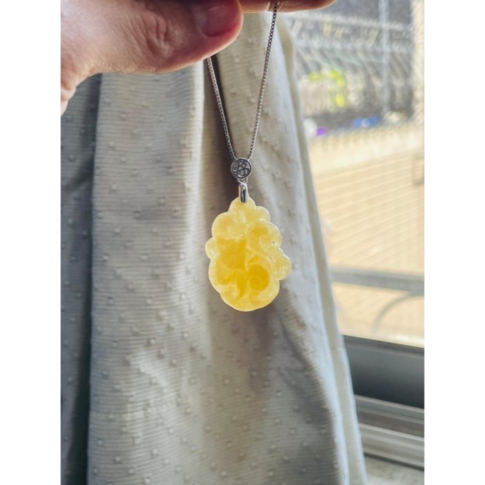 天然A貨緬甸玉 溫潤橙黃滿色黃金九尾狐狸翡翠玉墜 色滿勻稱 油亮成色飽和 不大配帶無壓力-細節圖8