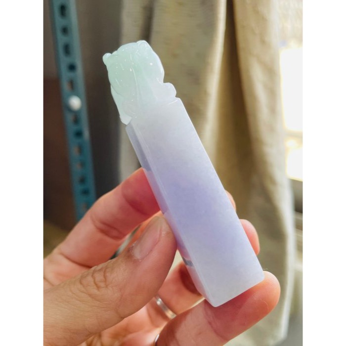 天然A貨緬甸玉 冰潤粉紫俏綠手工雕招財貔貅翡翠印章/方印 粉嫩紫綠分明 俏色巧雕 特色完美長印 大印體-細節圖4