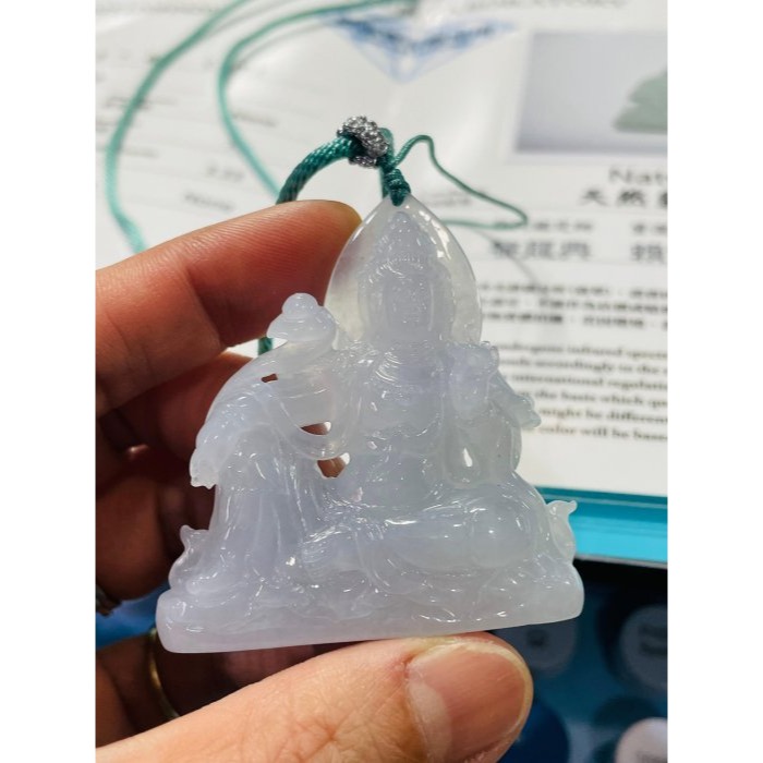 天然A貨緬甸玉 冰種白月光精工透雕自在觀音翡翠佛牌 冰膠透粉透藍 帶剛性泛藍光 精開莊嚴慈悲法像 附台証-細節圖10