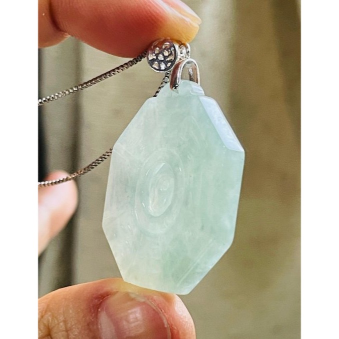 天然A貨緬甸玉 冰晴綠太極小八卦翡翠玉墜 起冰晶透滿綠好水頭 大小配戴無壓力-細節圖6