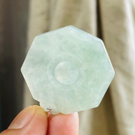 天然A貨緬甸玉 冰晴綠太極小八卦翡翠玉墜 起冰晶透滿綠好水頭 大小配戴無壓力-細節圖7