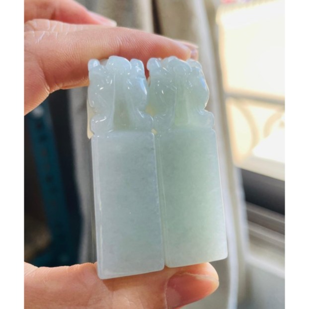 天然A貨緬甸玉 冰潤果綠手工雕招財公母貔貅翡翠印章/正方印/對印(一對) 扎實帶綠老冰料 色滿勻稱-細節圖3