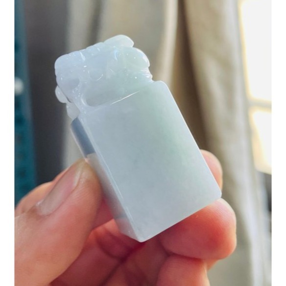 天然A貨緬甸玉 細潤藍綠招財貔貅翡翠印章/私章/方印 細肉過底滿底色 前肢有力蓄勢待發搶錢拚手速-細節圖4