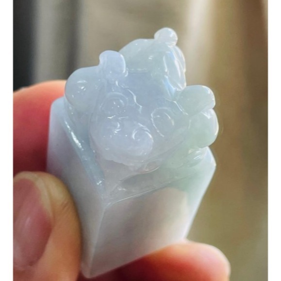 天然A貨緬甸玉 細潤藍綠招財貔貅翡翠印章/私章/方印 細肉過底滿底色 前肢有力蓄勢待發搶錢拚手速-細節圖5