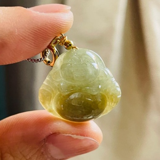 天然A貨緬甸玉 冰潤茶黃小佛公/笑彌勒翡翠隨意扣 天然冰潤黃 法像清晰肚飽滿 配戴無壓力大小-細節圖8