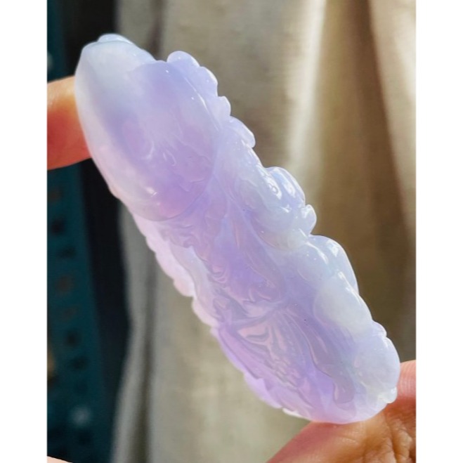 天然A貨緬甸玉 冰潤濃紫手工雕坐蓮度母翡翠佛墜 過底茄紫藍紫融合 滿色濃郁見光不失 精工雙拋 附台証-細節圖5