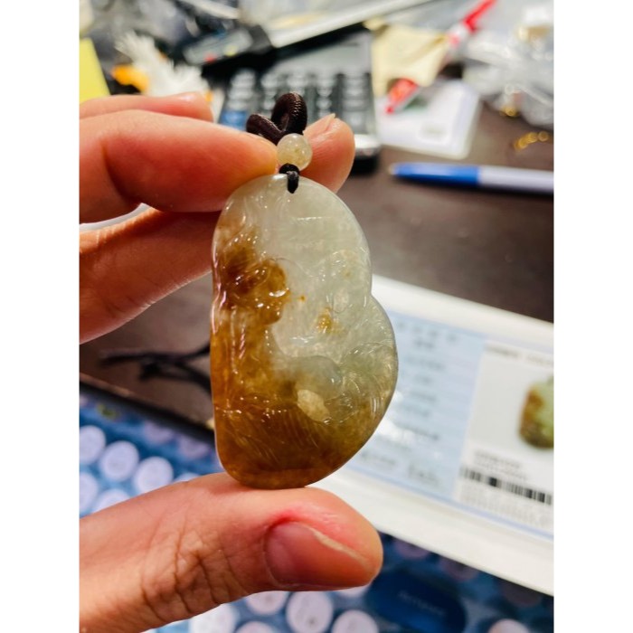 天然A貨緬甸玉 冰種蜜糖紅雙彩九尾狐狸翡翠玉墜 天然老坑冰紅 帶透字白冰 色澤艷亮-細節圖10