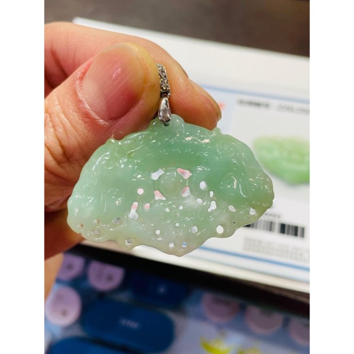 天然A貨緬甸玉 冰潤果綠鏤空雕雙龍護主翡翠鎖片 膠潤芙蓉底庄 鮮亮晴綠 雙面立體透雕-細節圖10