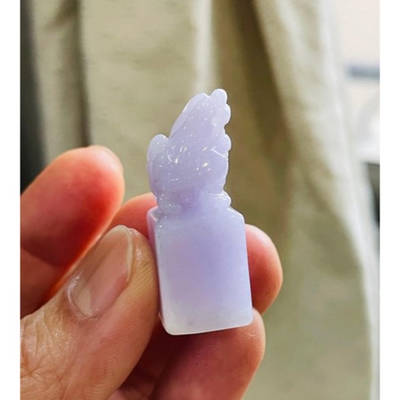 天然A貨緬甸玉 細潤櫻花紫滿載而歸龍龜翡翠小印章/小私章/正方印 細肉過底粉紫 1.2公分印體-細節圖2