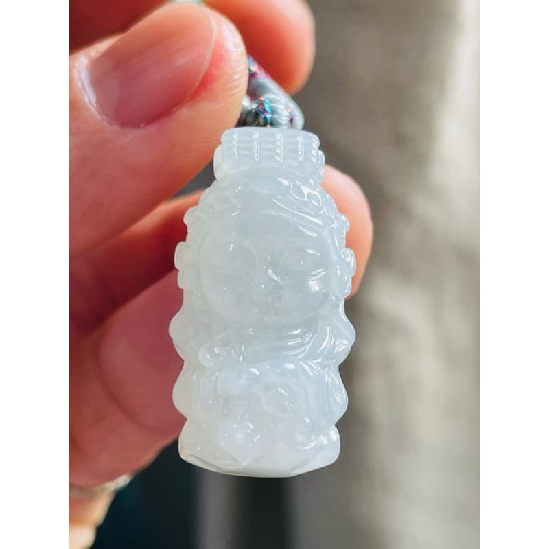 天然A貨緬甸玉 冰潤淡底色全立體Q版如意媽祖/天上聖母翡翠玉墜 起冰淡綠底色近白 法相圓嘟可愛 大小配戴無壓力-細節圖2