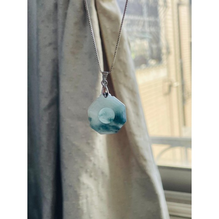 天然A貨緬甸玉 冰飄花太極小八卦翡翠玉墜 冰膠底妝 透光藍花靈動 水頭好小巧配戴無壓力-細節圖8